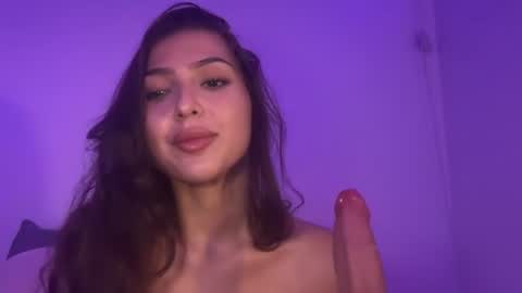 Snapshot of 3hole chatting on July 2026 07:49:02 PM Venus Raee online show from July 2026 07:49:02 PM