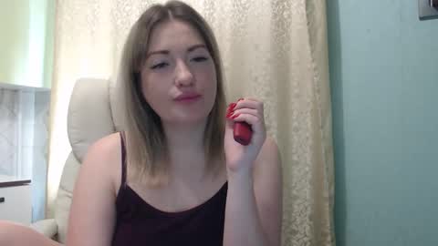 3sweetcandy3 online show from March 2026 10:21:01 AM