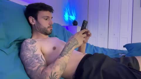 3xxxjason online show from December 2025 02:39:01 AM