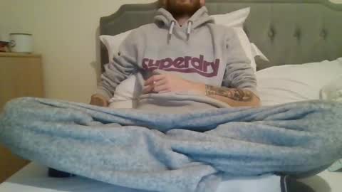 420feetloverr420 online show from November 2025 10:41:02 AM