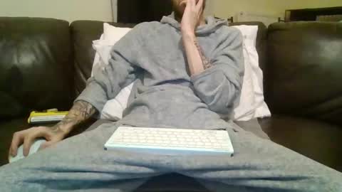 420feetloverr420 online show from February 2026 02:08:02 AM