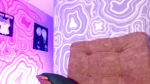 Snapshot of 420viol3ta_ chatting on February 2026 02:53:01 AM Violeta online show from February 2026 02:53:01 AM