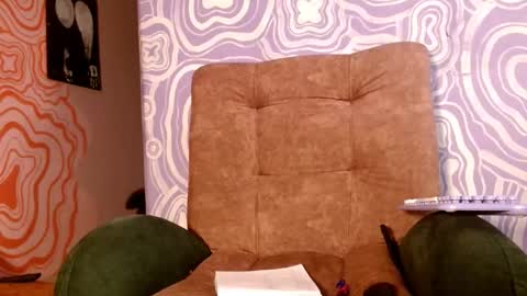 Snapshot of 420viol3ta_ chatting on February 2026 11:01:02 PM Violeta online show from February 2026 11:01:02 PM