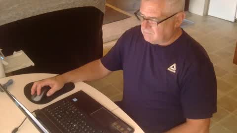 Joe online show from September 2025 09:52:02 PM