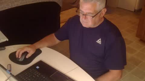 Joe online show from October 2025 11:04:02 PM