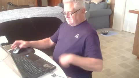 Joe online show from November 2025 08:34:02 PM