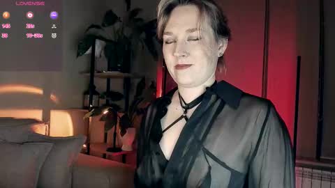 Sunshine online show from November 2025 03:27:01 AM