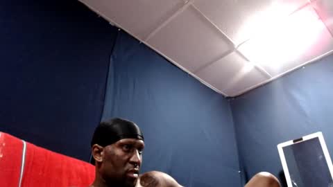 Snapshot of 5hbk chatting on December 2024 08:52:02 AM Tettaz GetitJusy4ya online show from December 2024 08:52:02 AM