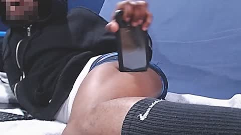 Snapshot of 5hbk chatting on January 2025 07:03:01 AM Tettaz GetitJusy4ya online show from January 2025 07:03:01 AM