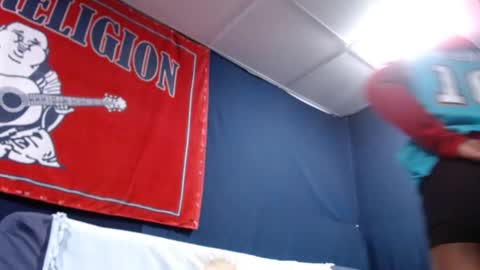 Snapshot of 5hbk chatting on February 2025 03:58:01 AM Tettaz GetitJusy4ya online show from February 2025 03:58:01 AM