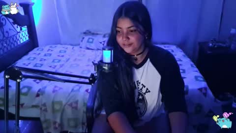 5ophie online show from February 2026 02:40:01 AM