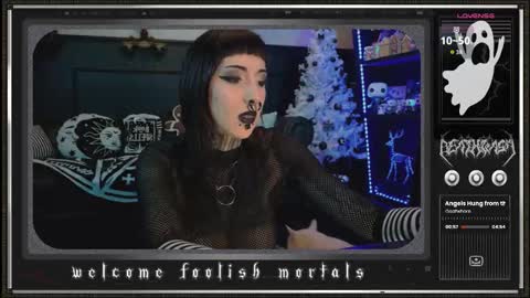 Juune online show from December 2025 07:43:01 PM