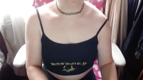 SHANNON online show from April 2026 05:09:02 PM