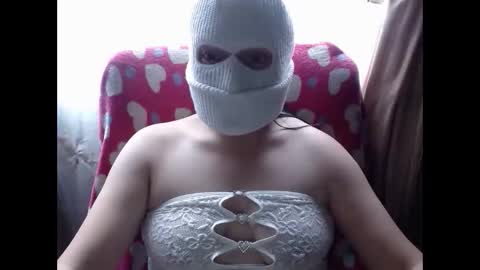 Snapshot of 666maskgirl chatting on May 2026 05:10:02 PM SHANNON online show from May 2026 05:10:02 PM