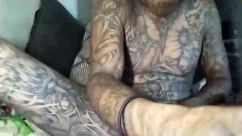 Snapshot of 69dick_fitzwell69 chatting on December 2024 06:46:01 PM HUGH G RECTION online show from December 2024 06:46:01 PM