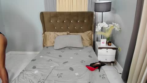 Snapshot of 69kinkytrans chatting on November 2025 06:53:01 PM 69kinkytrans online show from November 2025 06:53:01 PM