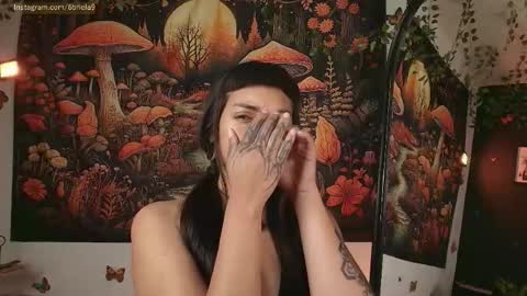 B R I E L A  online show from April 2026 07:53:01 PM