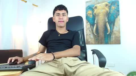 Alan online show from November 2025 01:00:02 PM