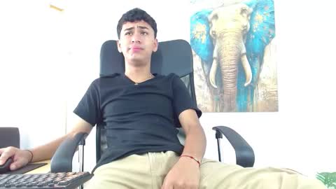 Alan online show from December 2025 01:20:01 PM