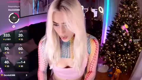 Loren Wood online show from January 2025 02:41:02 PM