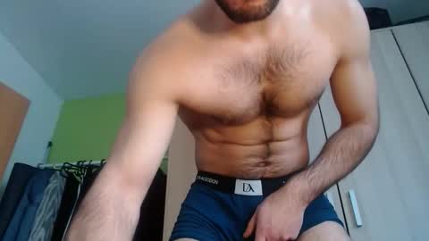 Nicolas online show from January 2026 10:18:01 AM