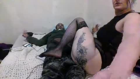 Snapshot of 80zbabycrazy chatting on February 2025 10:14:02 PM 80zbabycrazy online show from February 2025 10:14:02 PM