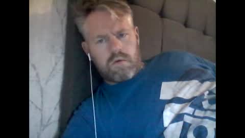 81jonnyx online show from December 2024 10:26:02 AM