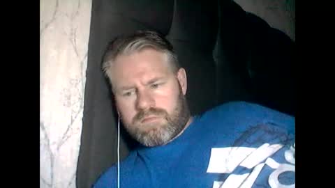 81jonnyx online show from January 2025 11:02:02 PM