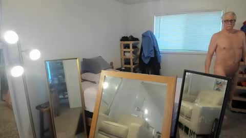 88melter online show from February 2026 08:28:01 PM