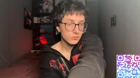 Phillip online show from December 2025 05:41:01 PM