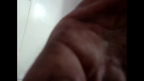 Snapshot of 8intenn chatting on November 2025 06:58:02 AM 8intenn online show from November 2025 06:58:02 AM