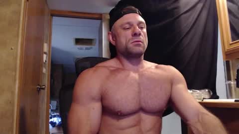 9 fat inches online show from September 2025 02:50:01 PM