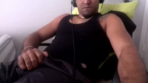 9inchhammer online show from February 2026 08:01:02 PM