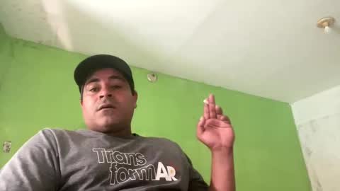 Snapshot of 9vinhocamshow chatting on October 2025 11:14:02 AM 9vinhocamshow online show from October 2025 11:14:02 AM