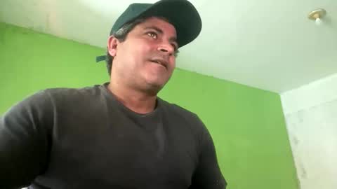 Snapshot of 9vinhocamshow chatting on November 2025 11:43:01 AM 9vinhocamshow online show from November 2025 11:43:01 AM