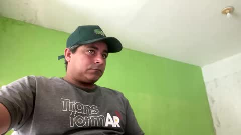 Snapshot of 9vinhocamshow chatting on November 2025 11:20:02 AM 9vinhocamshow online show from November 2025 11:20:02 AM