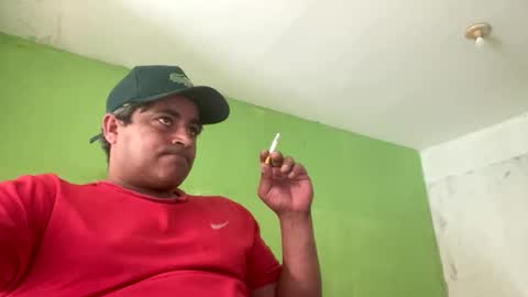 Snapshot of 9vinhocamshow chatting on November 2025 11:40:02 AM 9vinhocamshow online show from November 2025 11:40:02 AM