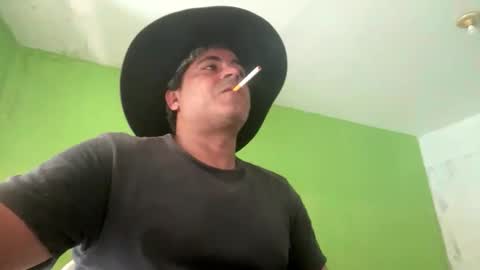 Snapshot of 9vinhocamshow chatting on November 2025 12:16:02 PM 9vinhocamshow online show from November 2025 12:16:02 PM