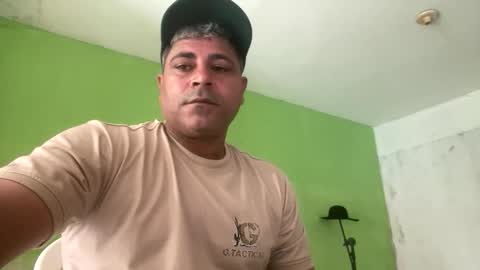 9vinhocamshow online show from February 2026 11:00:02 AM