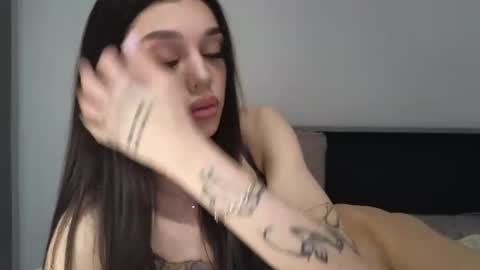 KARINA online show from June 2026 01:45:01 PM