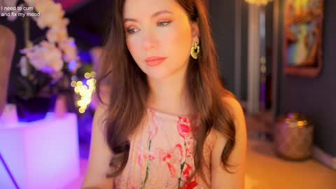 Snapshot of _1s___ chatting on October 2025 04:13:02 AM Sophia online show from October 2025 04:13:02 AM