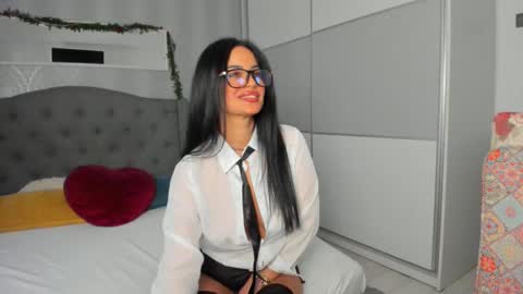 Adelle online show from January 2026 01:03:01 PM