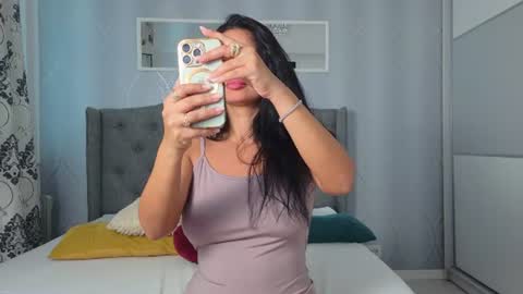 Adelle online show from July 2026 10:34:02 AM