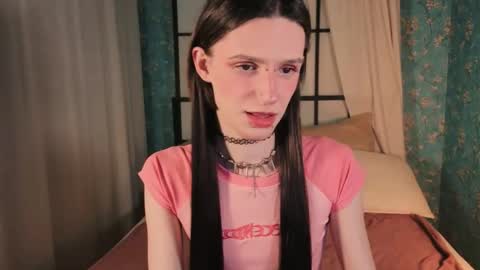 adrian online show from February 2026 05:17:01 AM