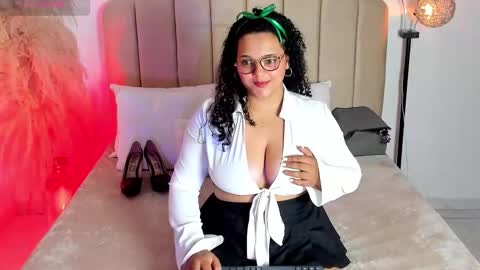 _aithanaa_ online show from September 2025 07:28:02 PM