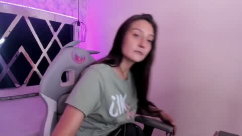  Alaia online show from February 2025 11:42:01 AM