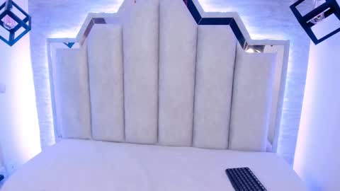  Alaia online show from February 2025 05:50:01 PM