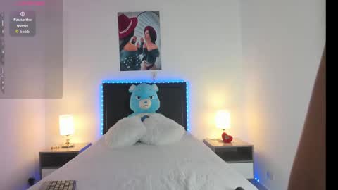 Snapshot of _alana_grey_ chatting on February 2026 01:51:01 PM _alana_grey_ online show from February 2026 01:51:01 PM