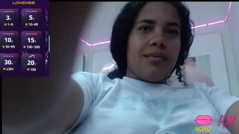 Snapshot of _alegriamartinez_ chatting on November 2025 06:21:01 PM _alegriamartinez_ online show from November 2025 06:21:01 PM