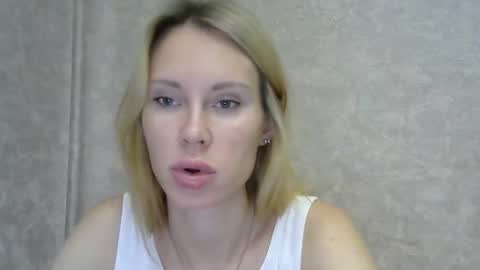 Snapshot of _alex1819 chatting on November 2025 07:18:02 AM _alex1819 online show from November 2025 07:18:02 AM